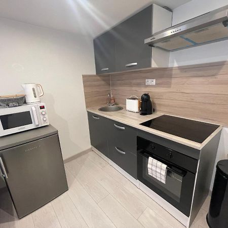 Le Boinot - Patio Prive, Wifi Haut Debit, Netflix, Stationnement Gratuit 尼奥尔 外观 照片